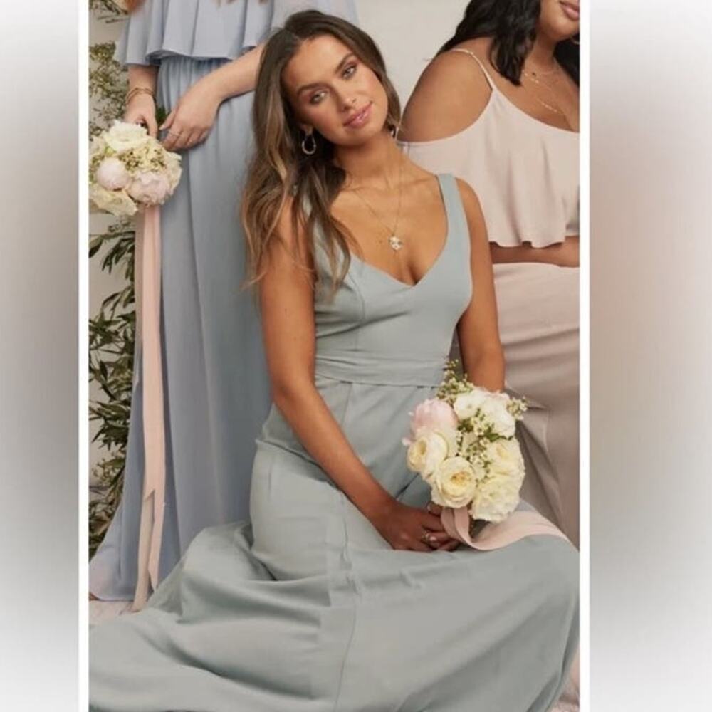 Show Me Your Mumu Jenn Maxi Bridesmaid Dress in Silver Sage Size Small NWT - Picture 5 of 7